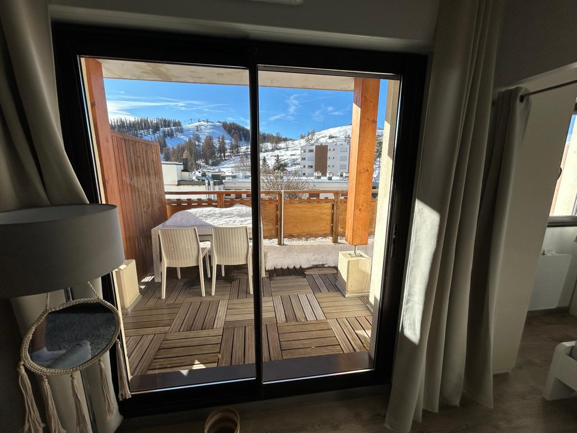 Superbe Appartement Avec Piscine Et Garage Peone Luaran gambar